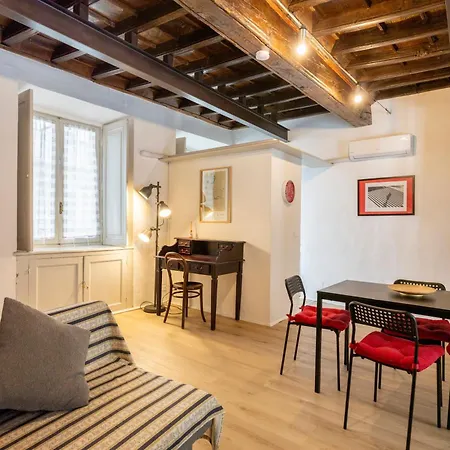 La Bussola Vintage House-centro Storico-a Due Passi Da Tutto Lejlighed Torino