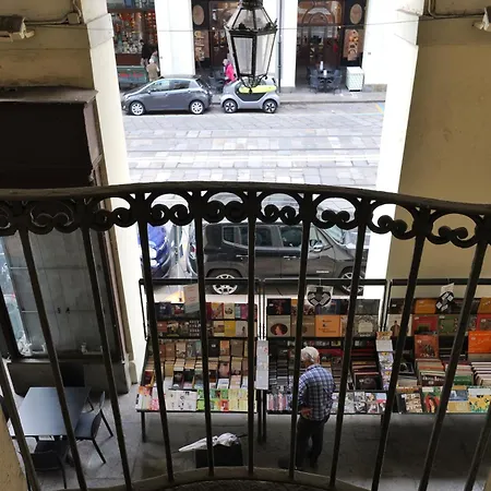 La Bussola Vintage House-ampio Bilocale Piazza Castello * Turim